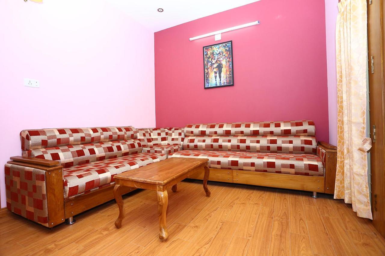 Mmr Grand Inn Ooty Luaran gambar
